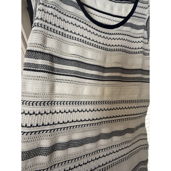 WHITE HOUSE BLACK MARKET ECRU WHITE BLACK FLUTTER SLEEVE POINTELLE STRIPE TOP S - Picture 2 of 8